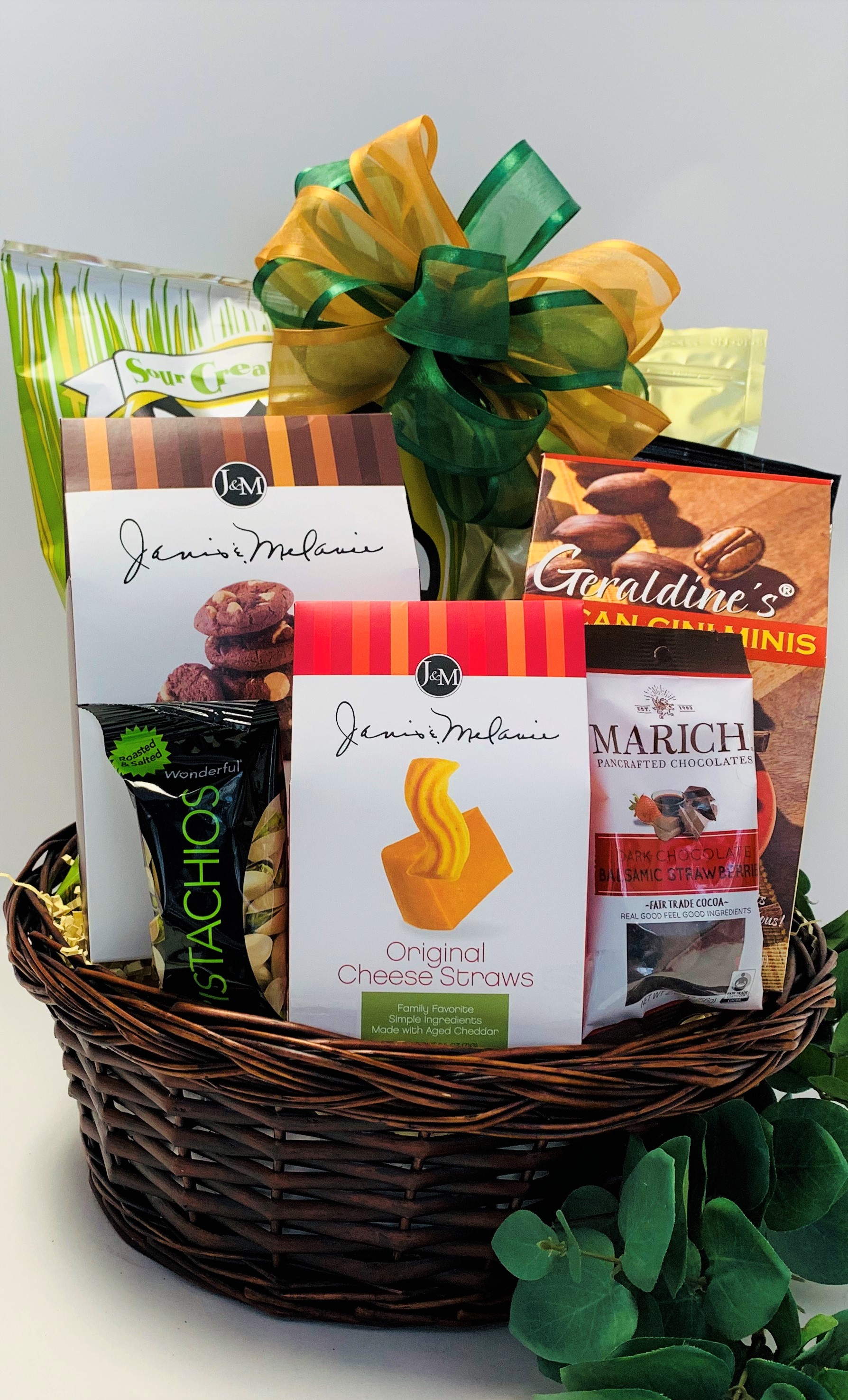Sensational Gourmet Snacks (60250) Sensational Baskets
